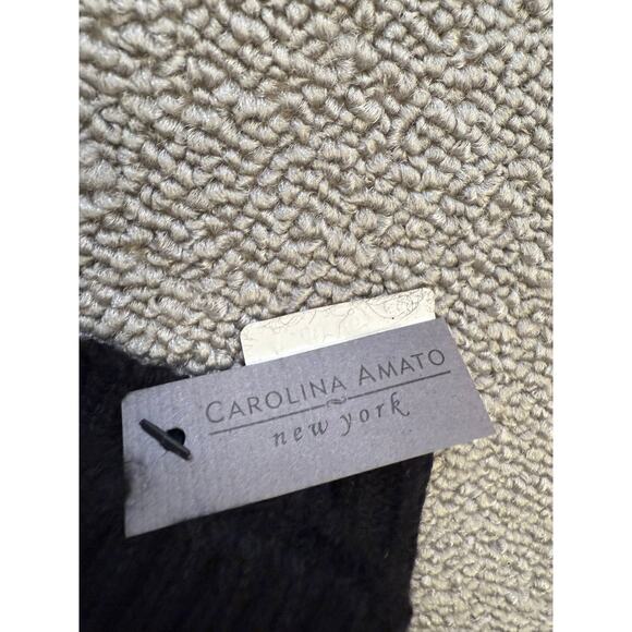 Carolina Amato Men Holed It One Size Black Cashmere Gloves - Picture 3 of 5